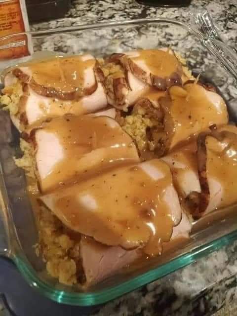 Turkey pockets: Deli turkey